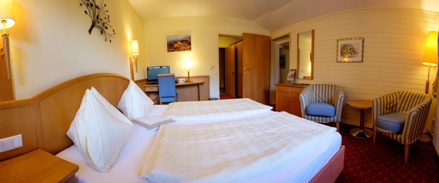 Bliem´s Familienhotel 161208-Bliem_Zimmer-5
