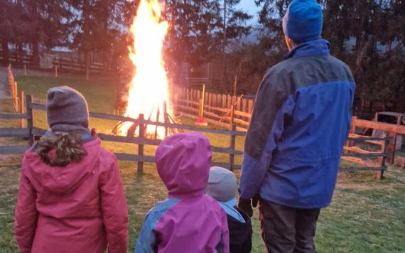 20230408_194404 20230408_194404