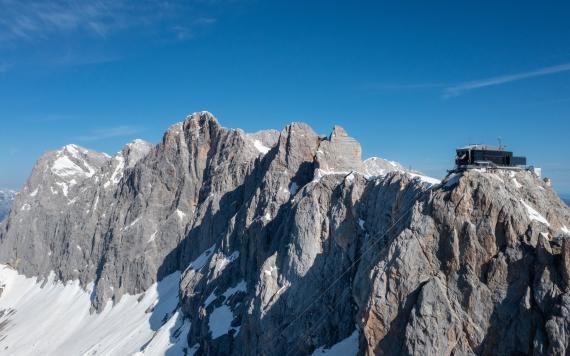 Bergstation Außenansicht 1 (c) Harald Steiner Bergstation Außenansicht 1 (c) Harald Steiner