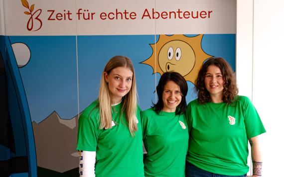 DSC03647 (2) DSC03647 (2)