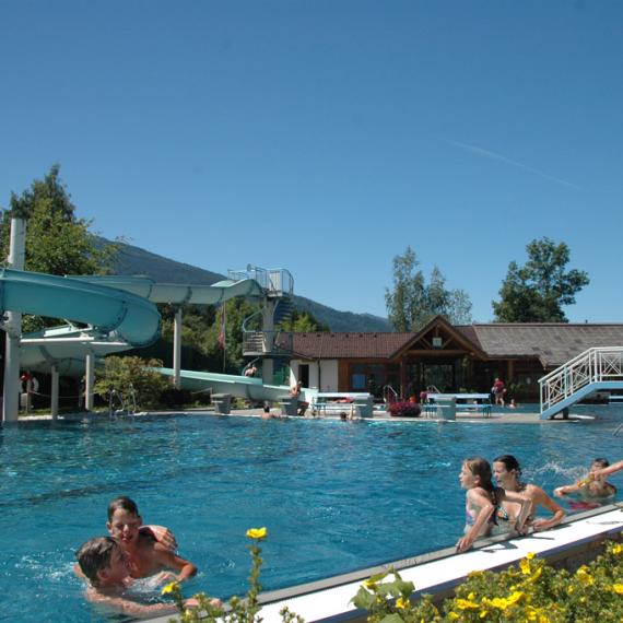 Bliem´s Familienhotel schwimmbad-haus-ennstal