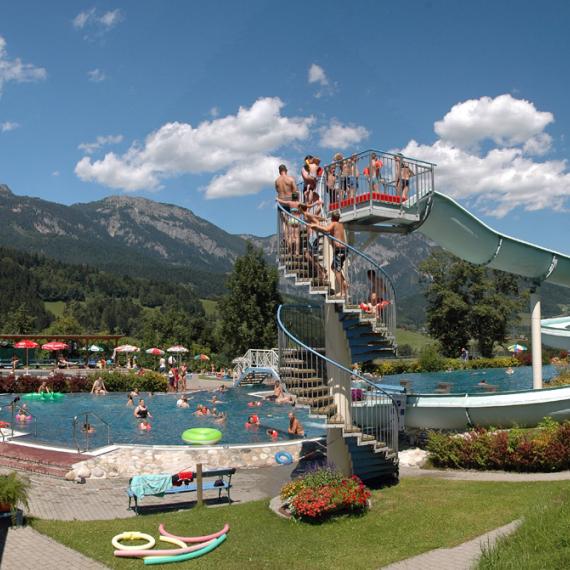 schwimmbad-haus-2 schwimmbad-haus-2